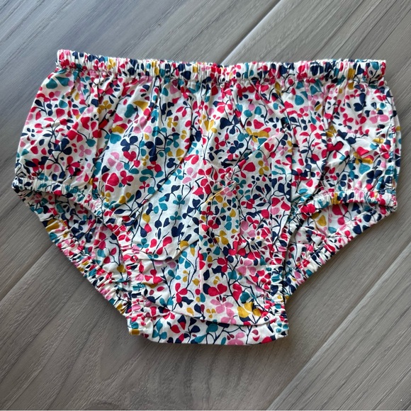 Liberty of London x Crewcuts Baby Floral Set - Picture 3 of 7